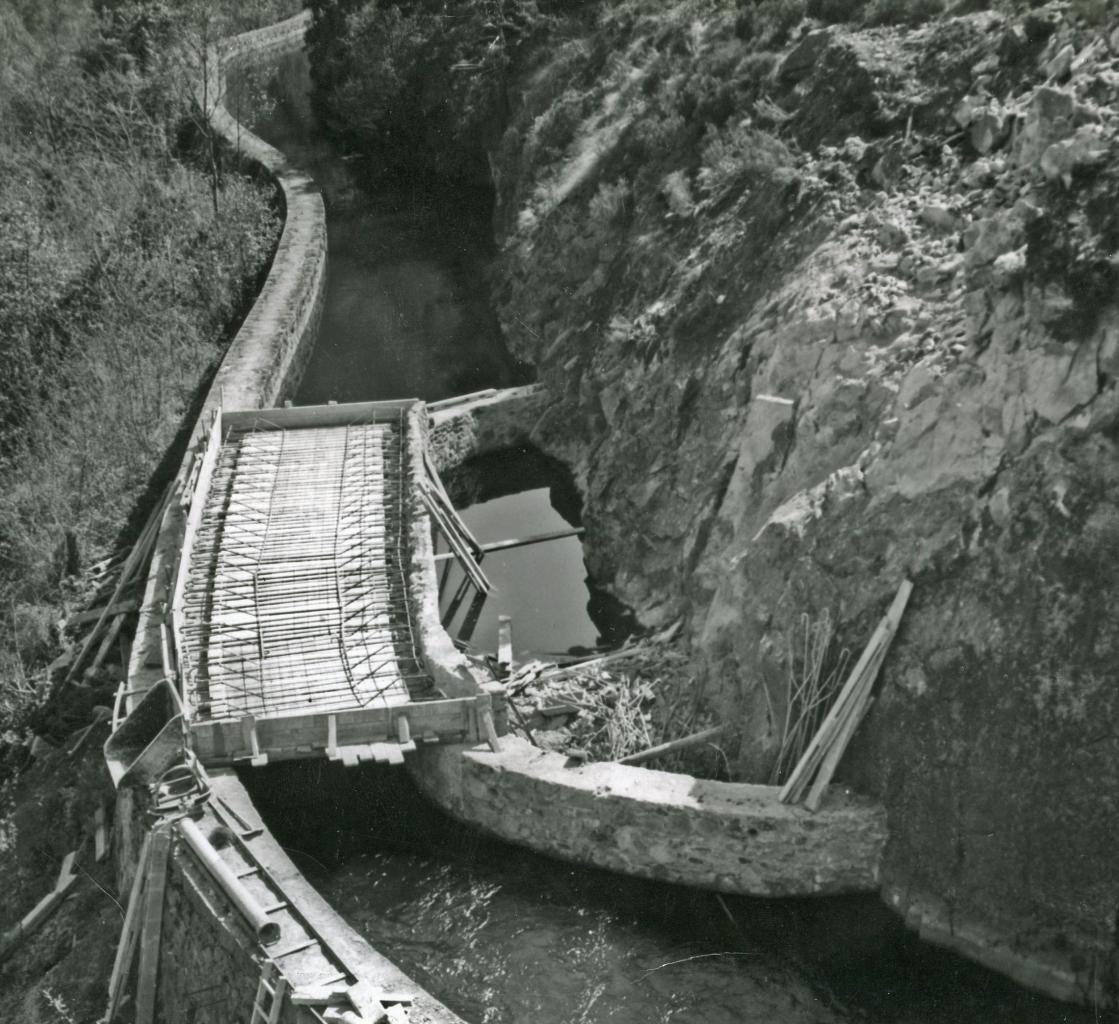 Le Canal du Forez construction du barrage de Grangent (EDF)